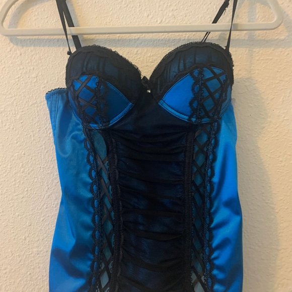 Blue Corset - Picture 1 of 3
